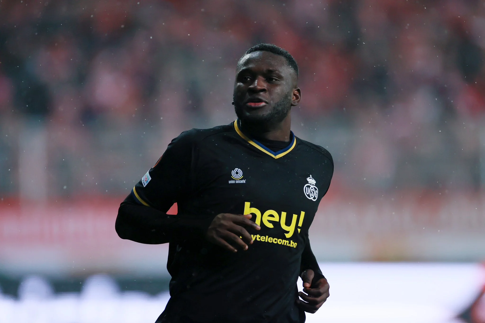 Transfer: Bayer Leverkusen to rival Everton for Boniface
